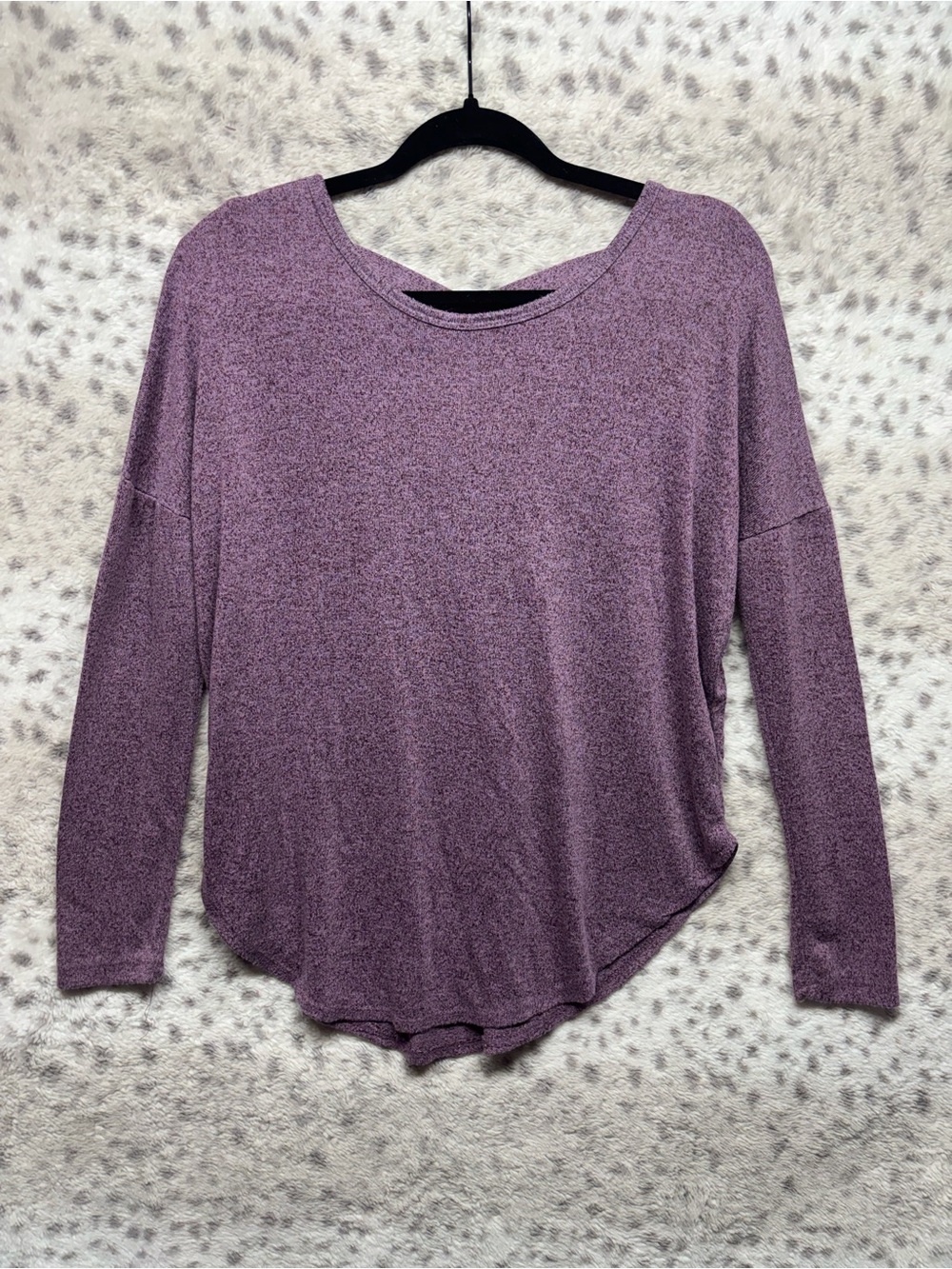 RUE21 CROSS BACK ACCENT LONG SLEEVE TOP